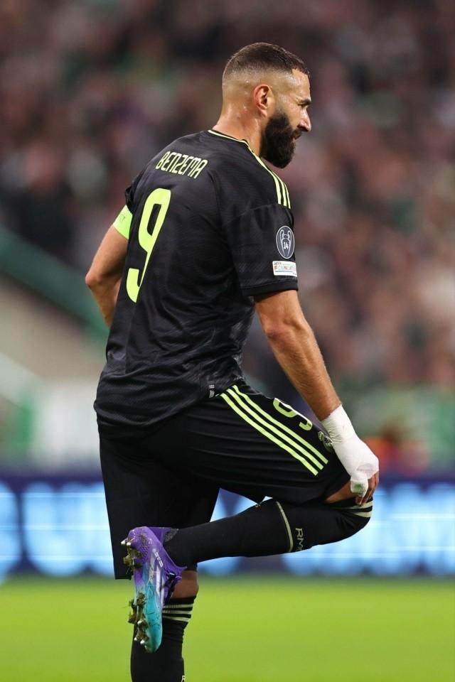 1662564442100011447.jpg 本泽马.jpg